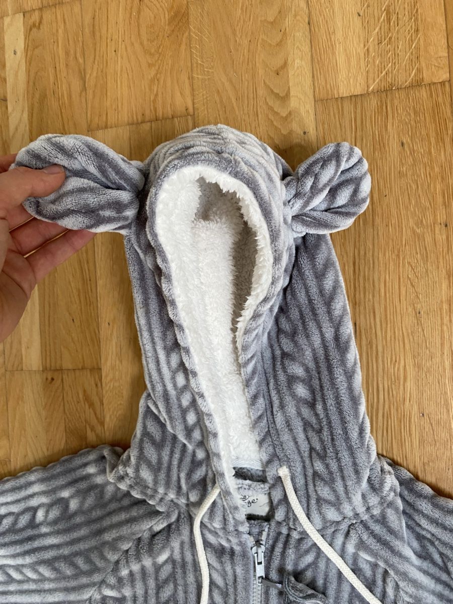 Tute: Onesie / Jumpsuit – Usato da Luzern venduto da oli_6x2r 3