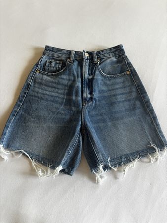 short Stradivarius 