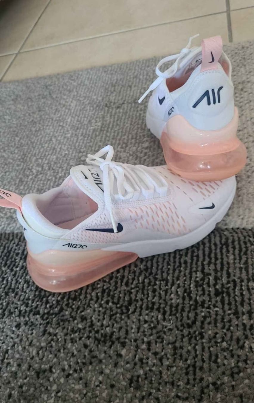 Nike Scarpe da donna: Nike Air 270 – Usato da Courtaman venduto da Bluejazz 1