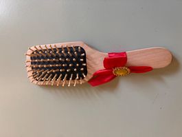 Holzige Haarbürste "Anna" - Bürstenbereich 6x10cm