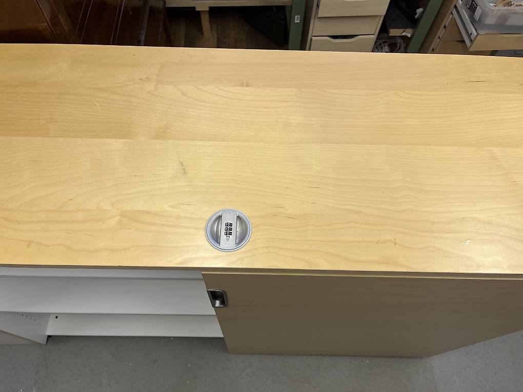 Equipement de magasin & Foires: Ikea Galant con codice – D'occasion à Ponte Tresa par tho_77sr 1