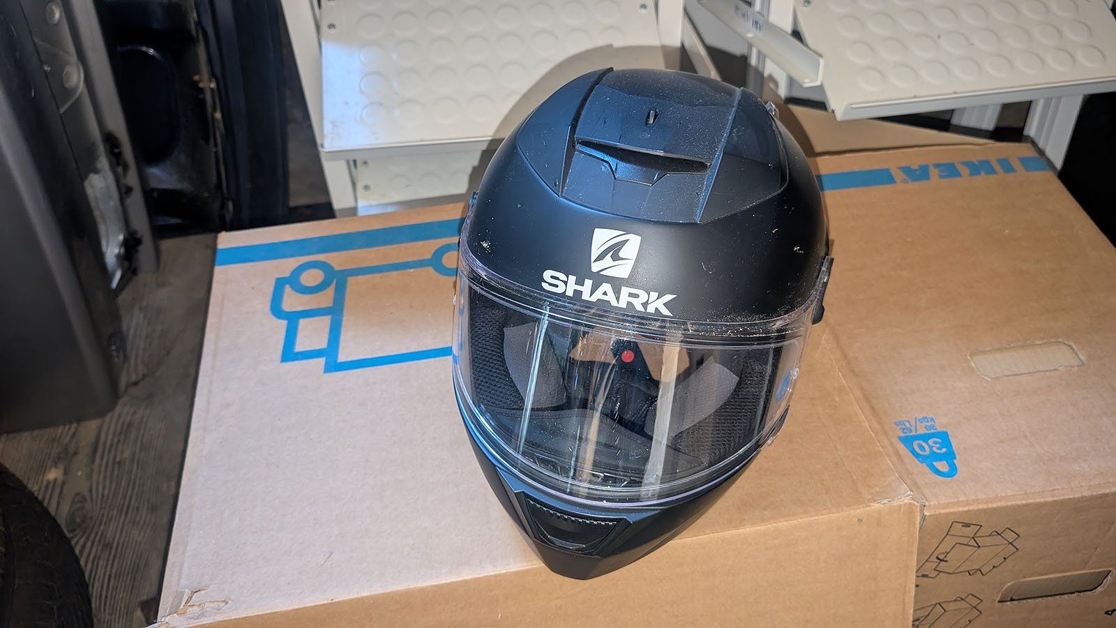 Caschi & visiere: Motorradhelm SHARK Grösse L – Usato da Ormalingen venduto da horch_mal