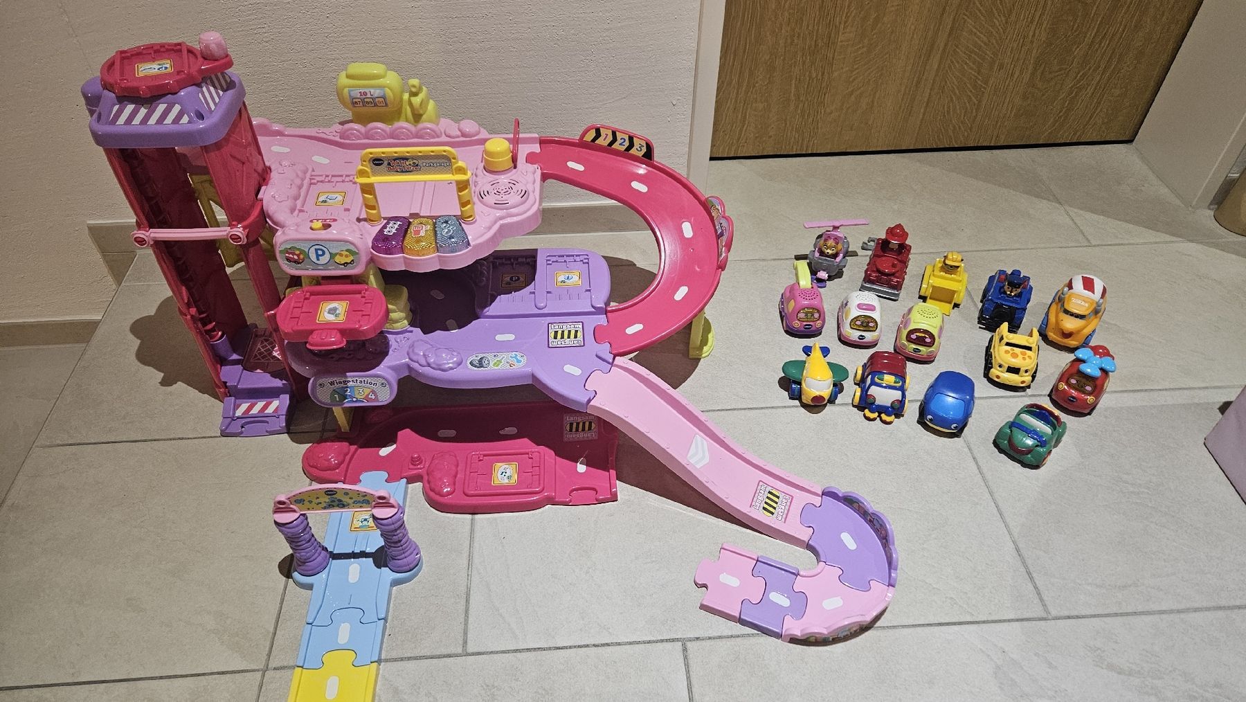 Vtech Giocattoli: Autogarage – Usato da Rikon im Tösstal venduto da fragolina40