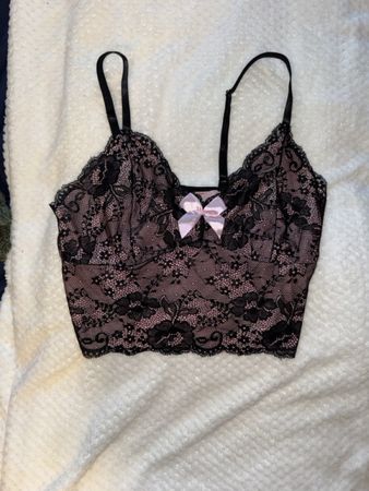 Emo Y2K Black Lace Cami Top with Bow Detail