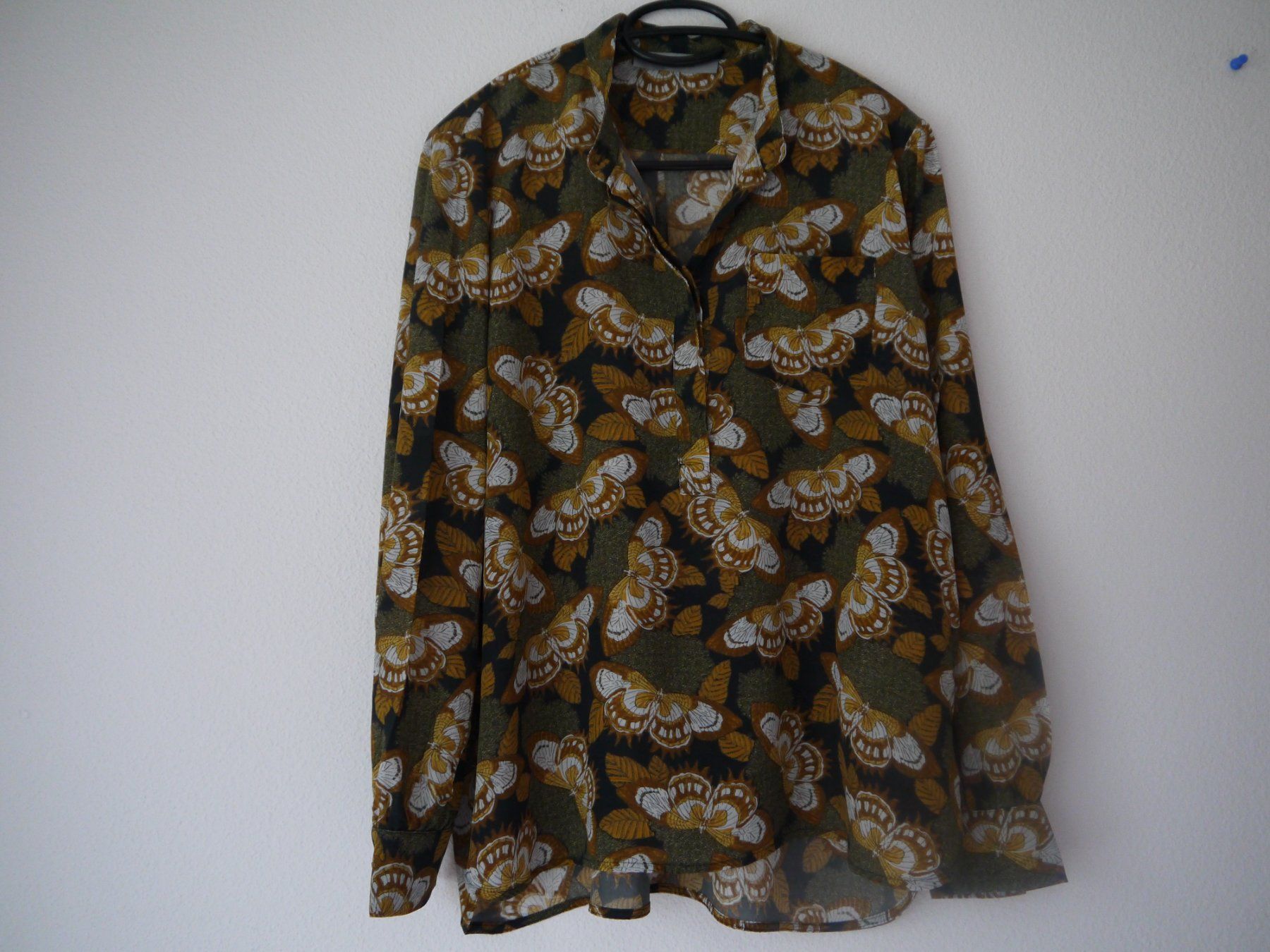 Marella Camicette: MARELLA Bluse aus Seide Gr: 36-38 – Usato da Hagendorn venduto da Blaf