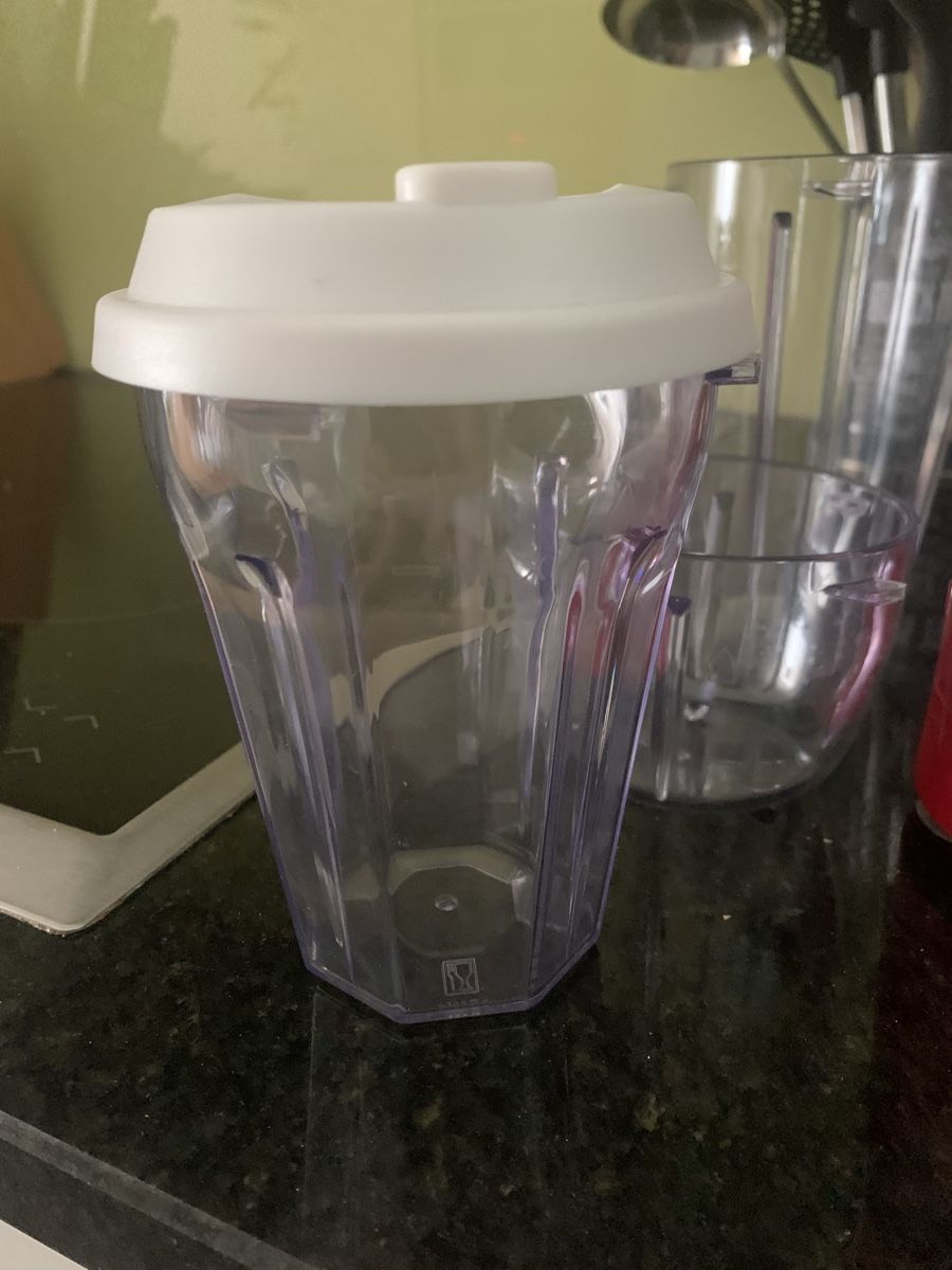 Elettrodomestici da cucina: Smoothie Maker rot mit Becher gebraucht – Usato da St.Gallen venduto da Manu_3894 2