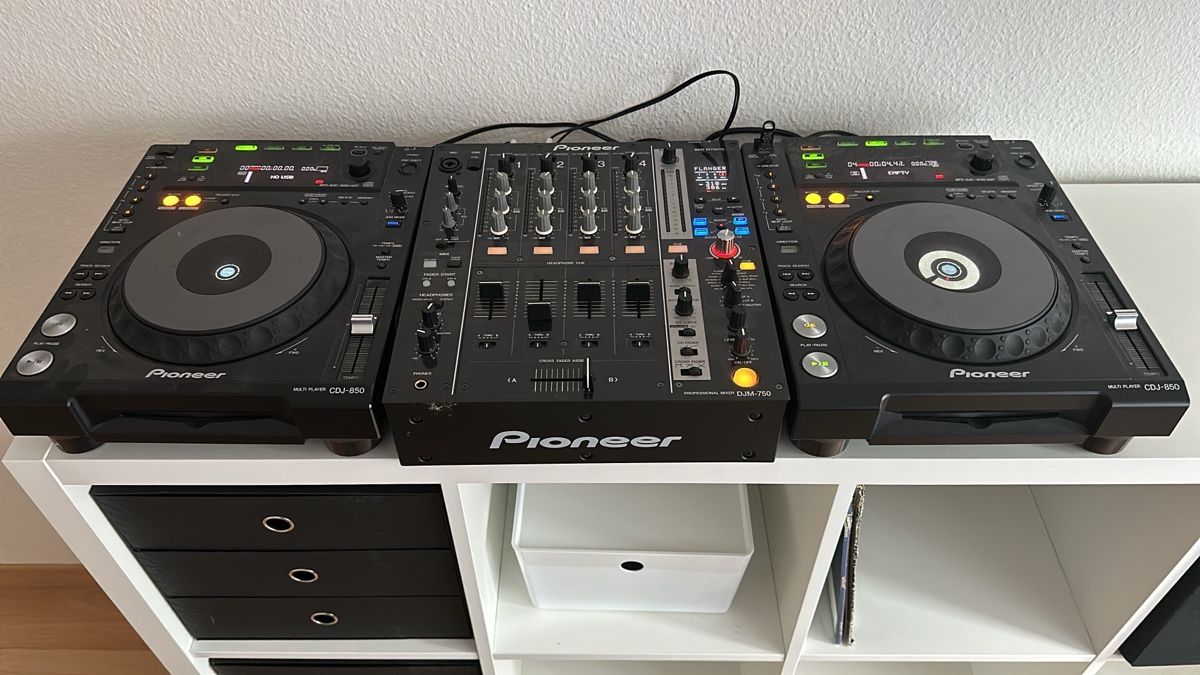 Pioneer CDJ850 X2 DJM-250-K
