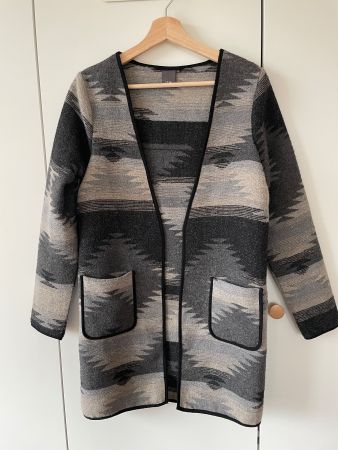 ICHI Jacke im Ethno/Azteken-Look, Grösse XS