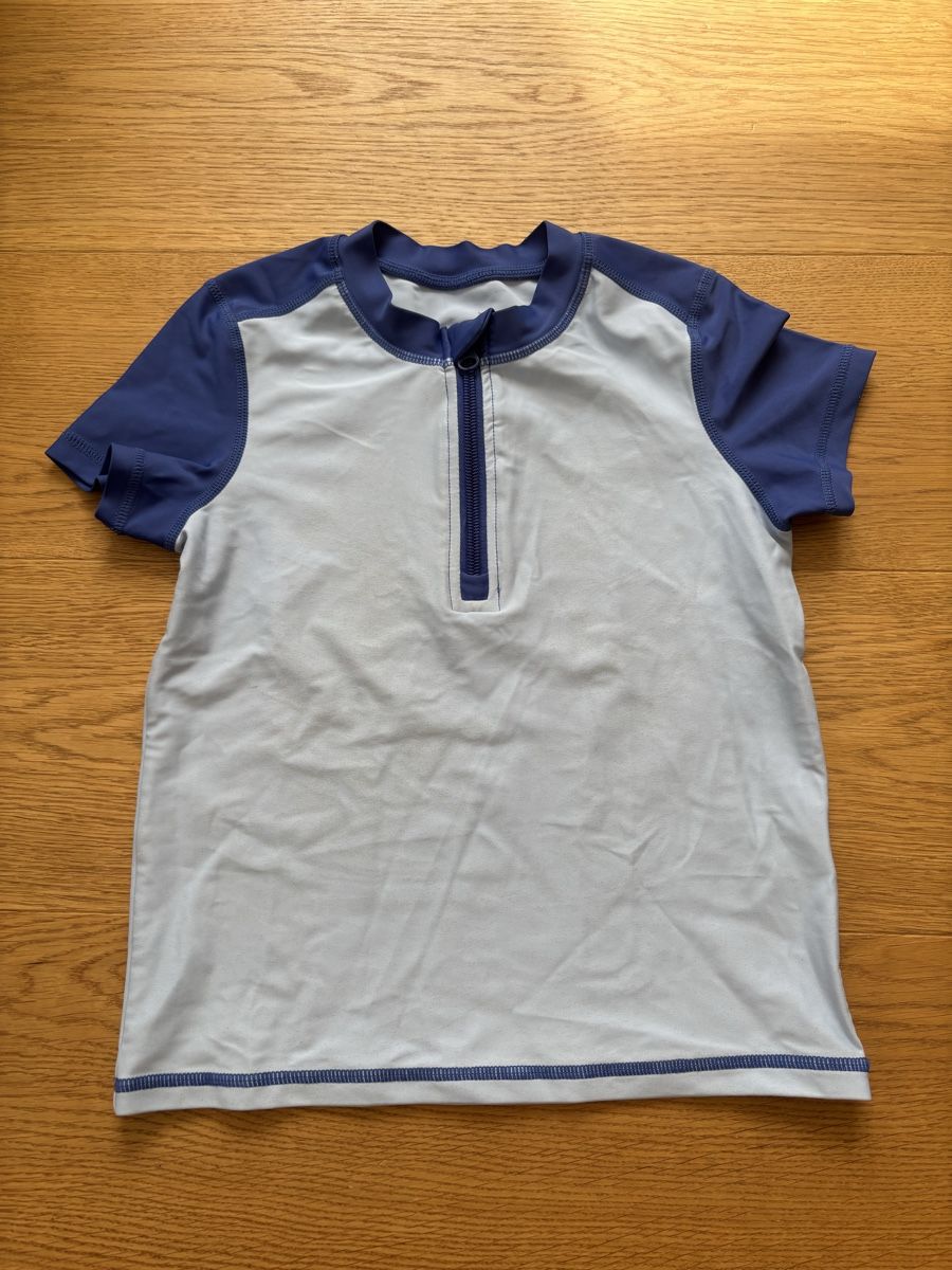 Costumi da bagno: Schwimmshirt Gr. 122/128 – Usato da Adliswil venduto da L.Lau