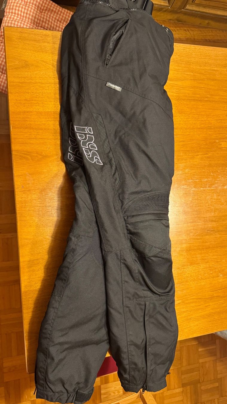 IXS Pantaloni: Motorradhose IXS Grösse XL – Usato da Bülach venduto da Sandor 1