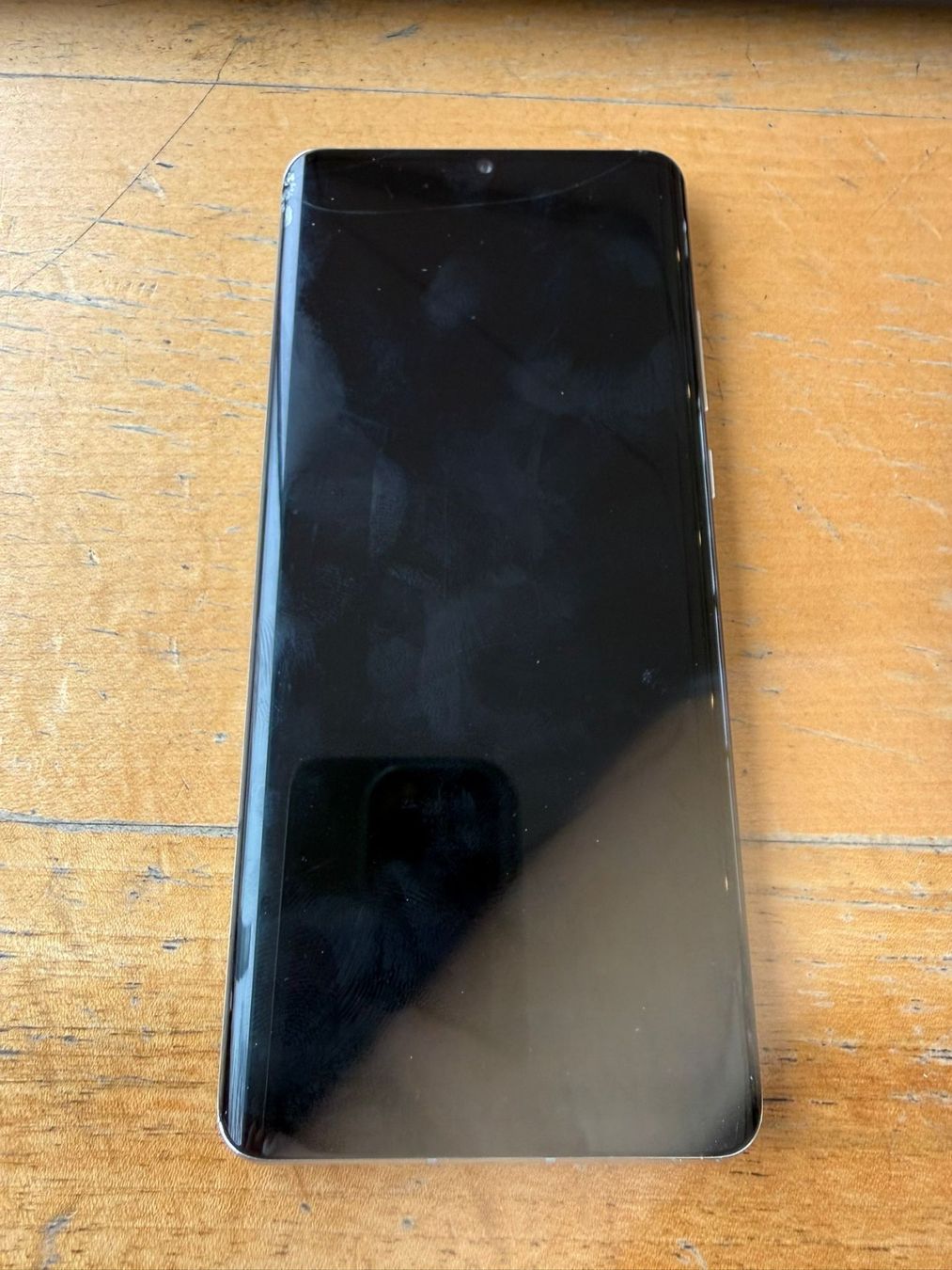 Huawei Telefoni cellulari / Smartphones: HUAWEI P30 Pro - 256 GB – Usato da Zweisimmen venduto da Mousie