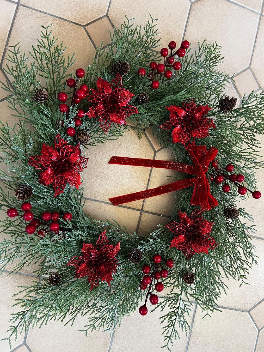 Toutes les décorations: Christmas Wreath artificial with berries and pine cones – Neuf (Voir description) à Schaffhausen par umitv0