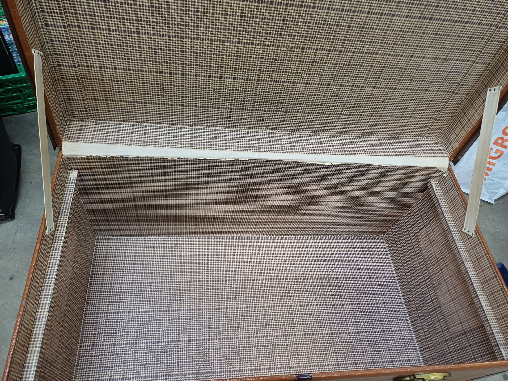 Cassapanche: Antiker Truhe Holzkiste – Usato da Wangenried venduto da Recycler94 5