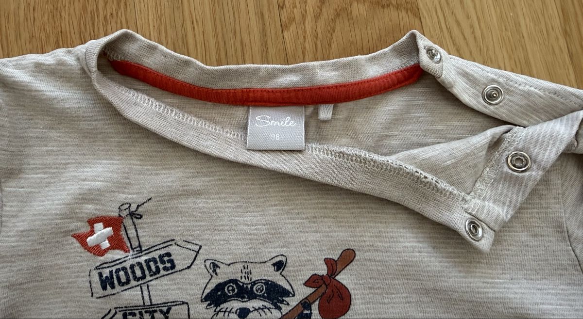 Maglioni & Felpe: Smile - pull, taille 98  – Usato da Genève venduto da valmath 2