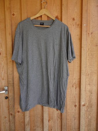 Uni graues Herren T'shirt Hugo Boss Gr. 3XL - 42451