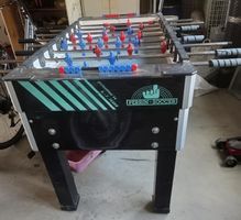 Tischfussball-Kasten