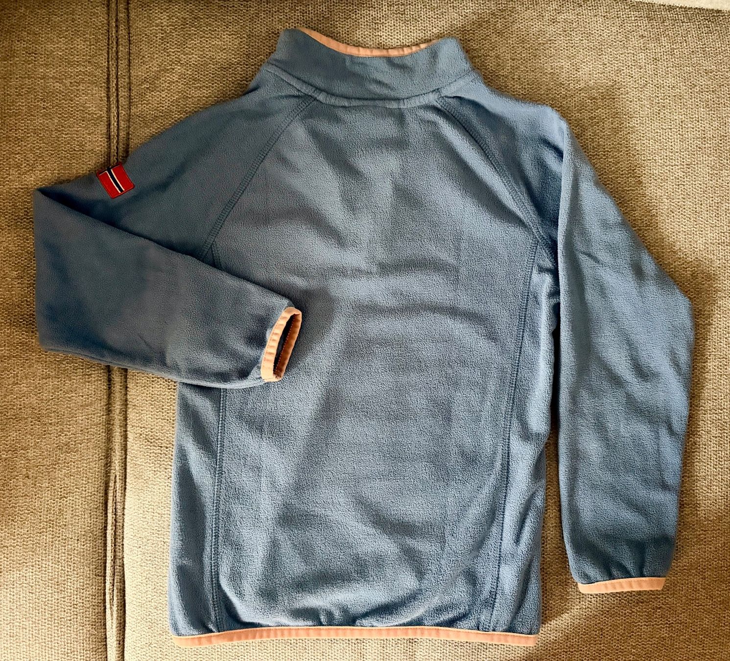 Maglioni & Felpe: Dünner Fleece Pullover Trollkids hellblau, Grösse 128 – Usato da Weingarten-Kalth venduto da ana_tim 1