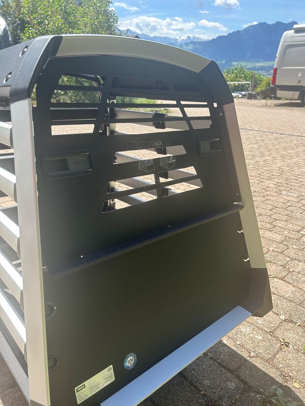 Gabbie, trasporto & Sicurezza: Hundebox Thule – Usato da Fahrni b. Thun venduto da achilleus-wwf 2
