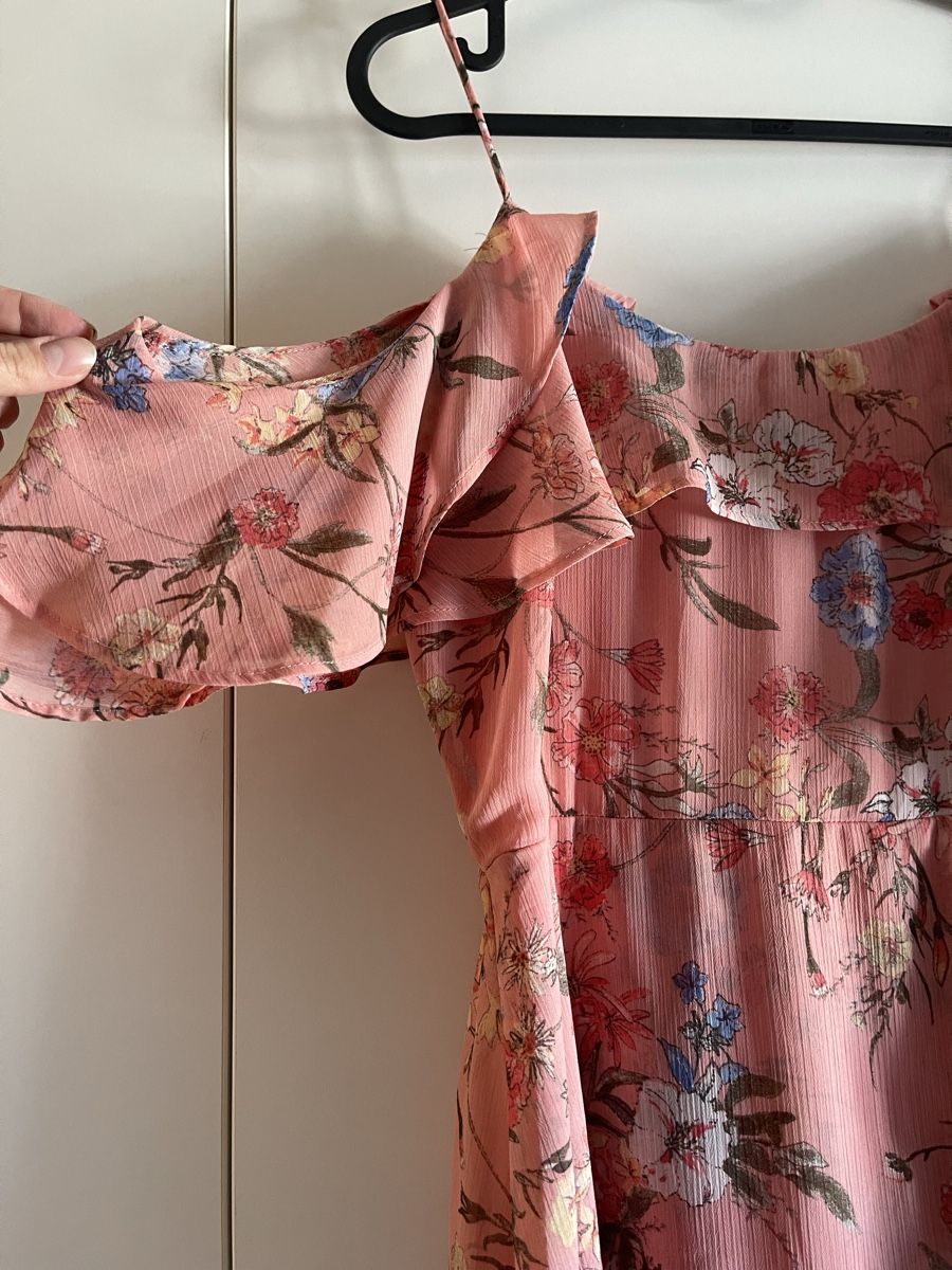 Vestiti: Stradivarius Sommerkleid – Usato da Arni AG venduto da belfidi 1