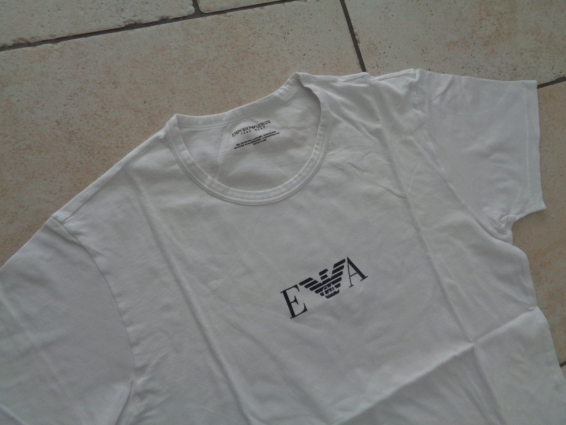 Armani T-shirt: Shirt  Armani  Grösse M/L – Usato da Kreuzlingen venduto da Robi-2003 1