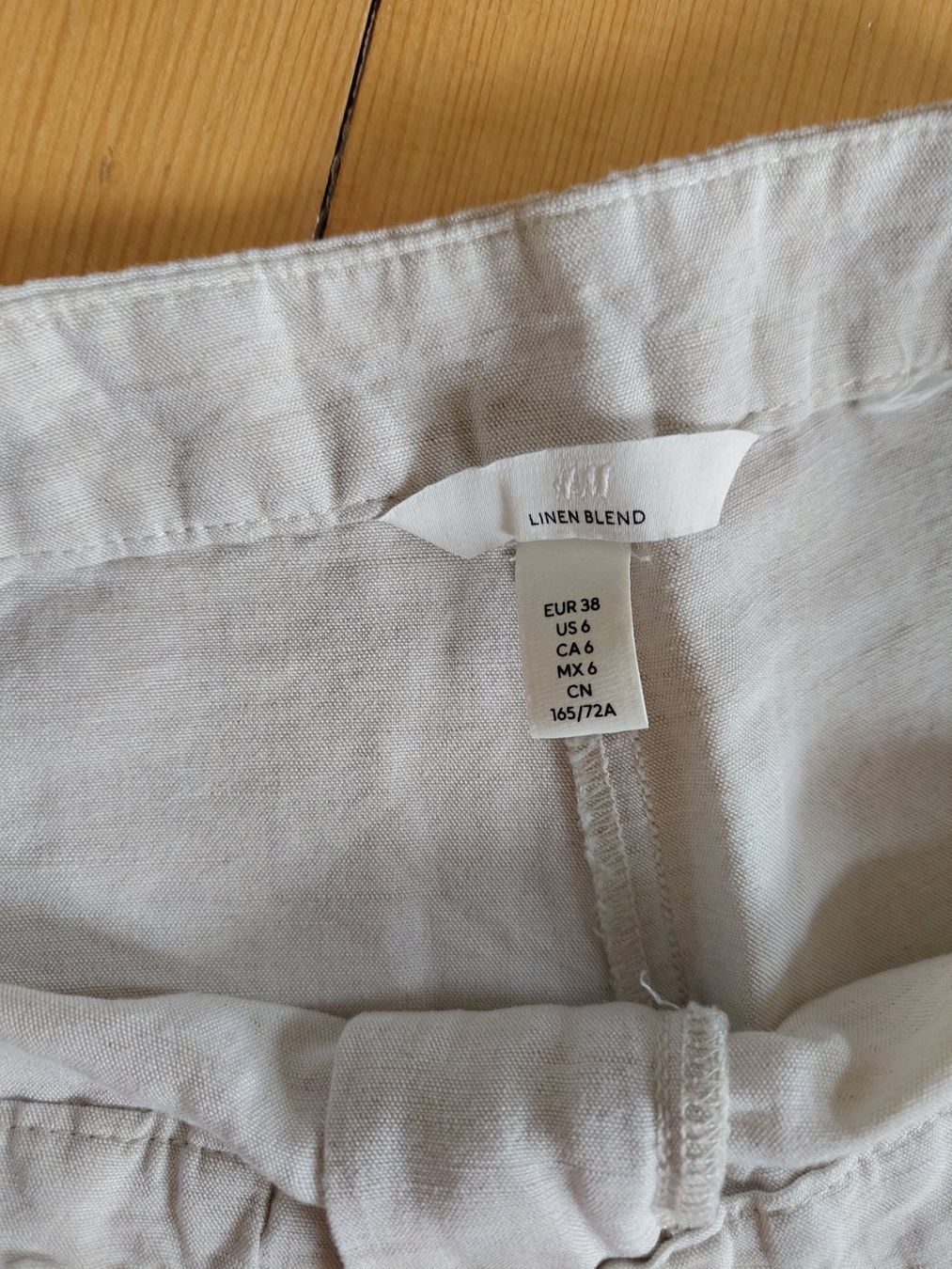 H&M Hosen: Schöne Leinenhose von H+M Grösse 38 – Gebraucht aus Basel von ste_g9bv 1