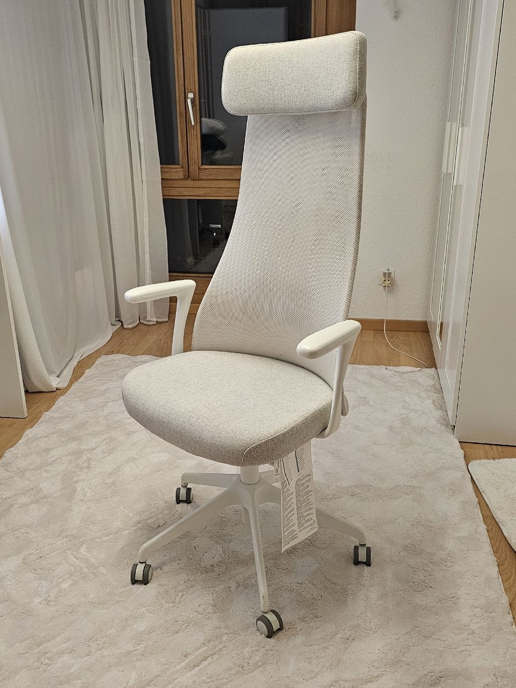 Ikea Chaises: Bürostuhl – D'occasion à Schliern b. Köniz par muh_277w