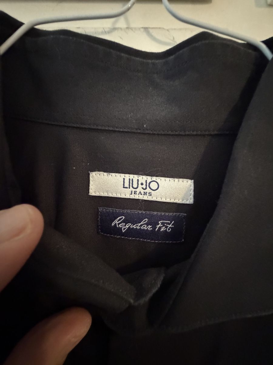 Liu Jo Chemises: Camicia Liu Jo Regular Fit taglia 41 nera cotone elast – D'occasion à Lugano par can_xdd8 4