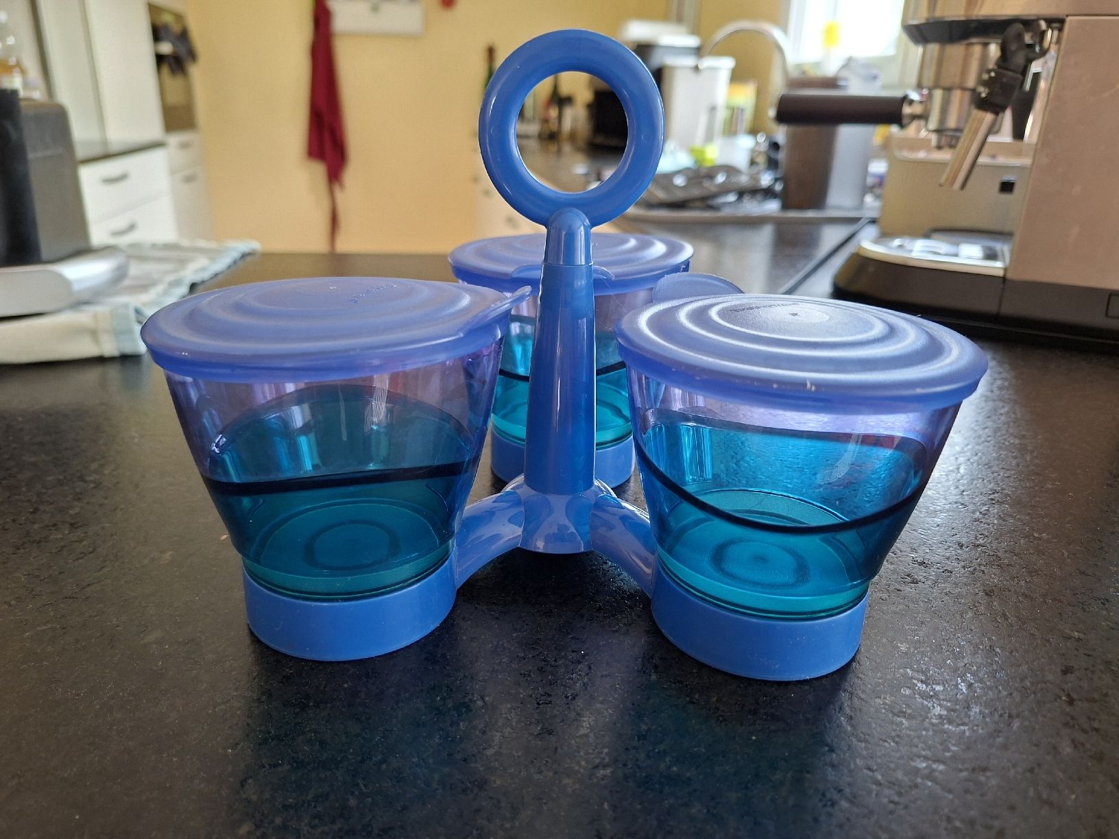 Tupperware Contenitori & Simili: tupper serviertrio eleganzia – Usato da Meinisberg venduto da MartinaM1972 1