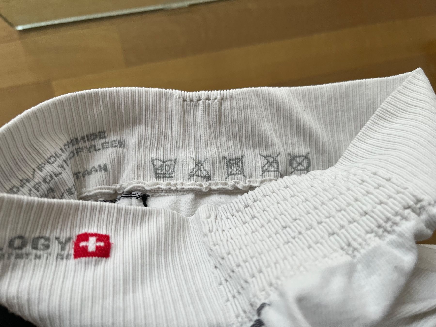 Altra biancheria intima: XBionic lange Unterhose weiss XS. Damen – Usato da Zürich venduto da Fkili 1