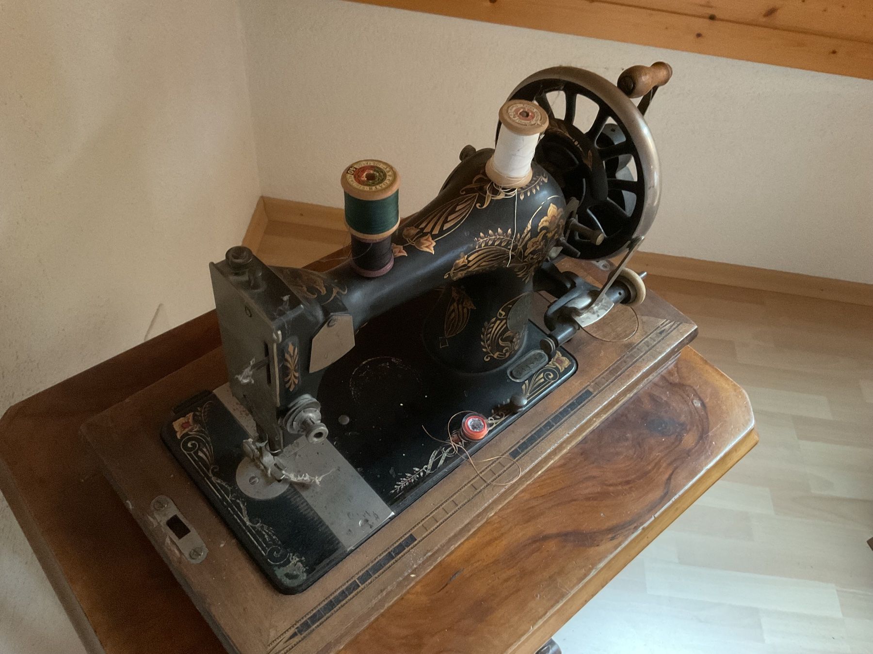 Macchine da cucire: Antike Nähmaschine Winselmann – Usato da Solothurn venduto da huesi78 3