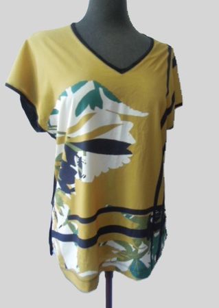 OPUS Gr. 42 s.Masse leichtes Shirt tolle Farbe mit Glanz