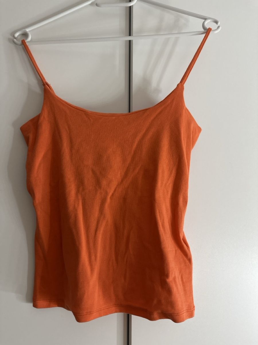 Top: Top – Nuovo (secondo la descrizione) da Winterthur venduto da Can.sel37