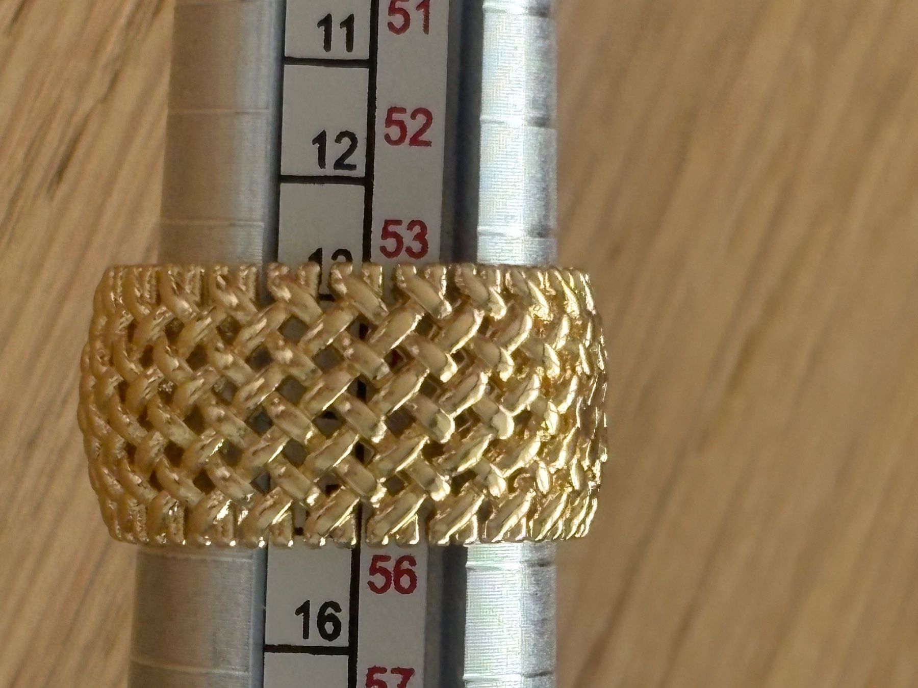 Anelli: Luxus Elegante Gr. 17/7 Ring Memoire Farbe: Gold – Difettoso da Biel-Bienne venduto da Roserosse13 7