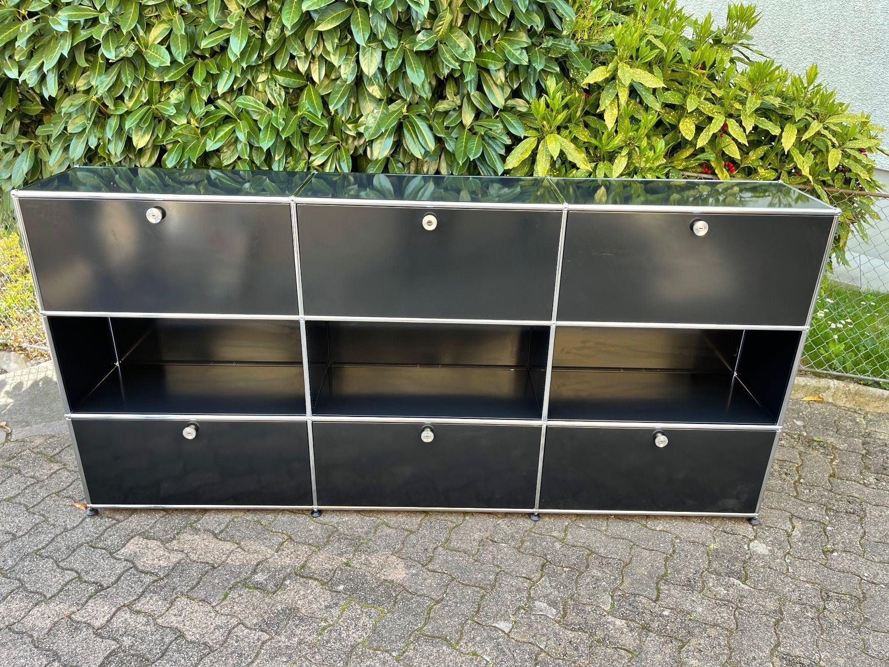 USM Cassettiere: USM Haller Sideboard Schwarz – Usato da Dietikon venduto da Kumar_Occasionen 1