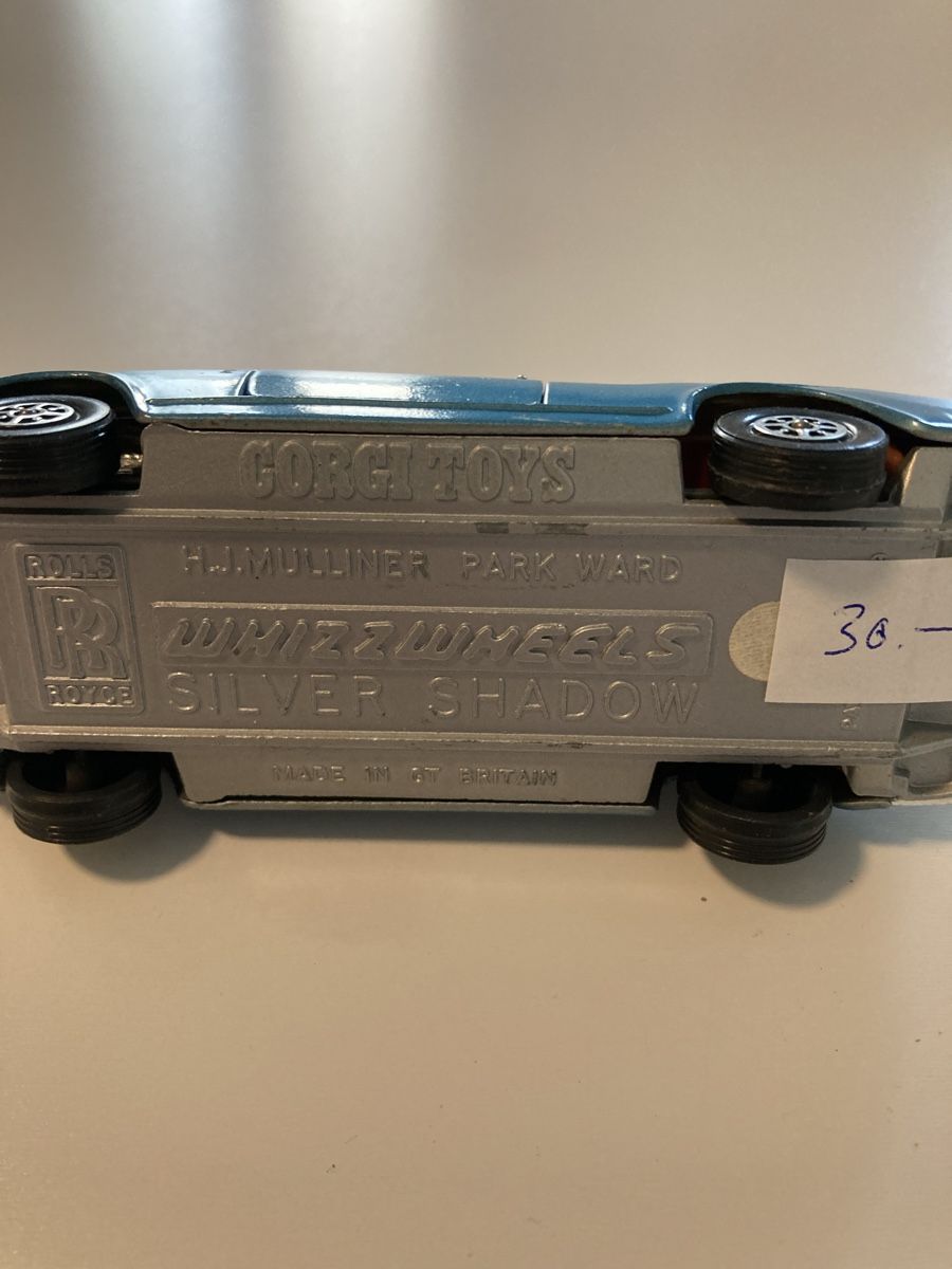 Corgi Toys Voitures modèles: Voiture – D'occasion à Poliez-Pittet par dav_h8tl 2