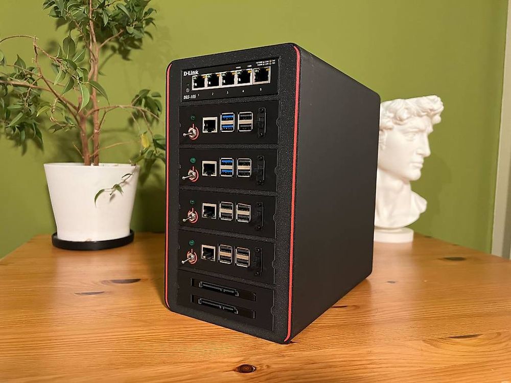Professionelles Raspberry Pi 4-Node Cluster-Gehäuse (+3 Pi) (Gebraucht ...