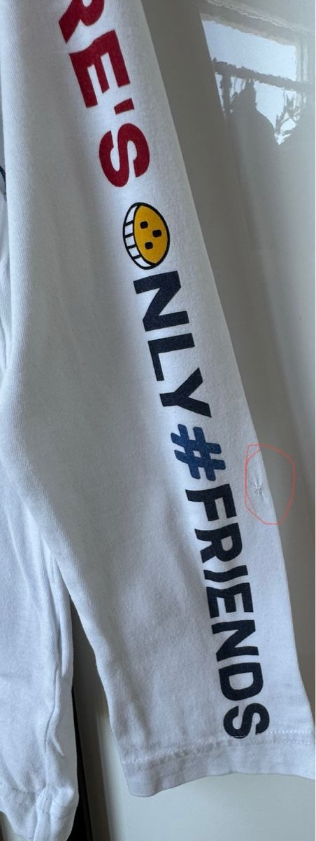 Benetton Camicie, T-shirt & Polo: T-shirt manica lunga in cotone Benetton – Usato da Castel San Pietro venduto da Moregi 5