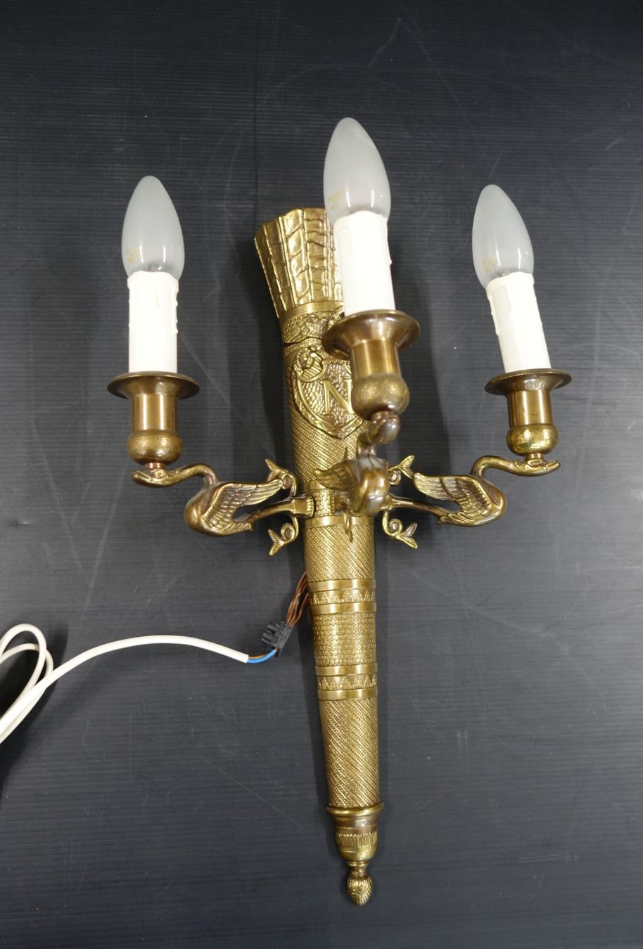 Lampade: Wandlampe, Messing, Stil Napoleon I – Usato da Basel venduto da bk_brockibasel