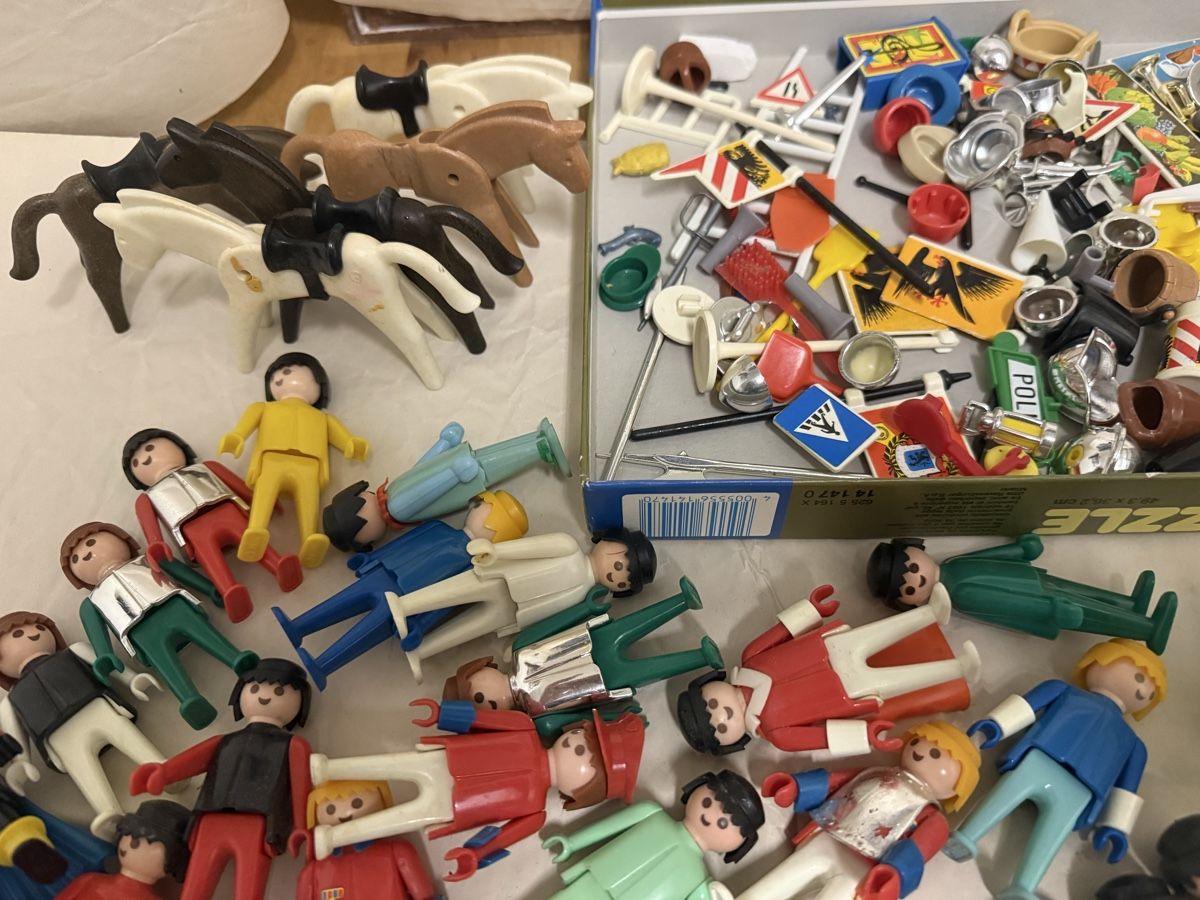 Playmobil Giocattoli: Playmobile und div Zubehör  – Usato da Zürich venduto da Amethystfee 3