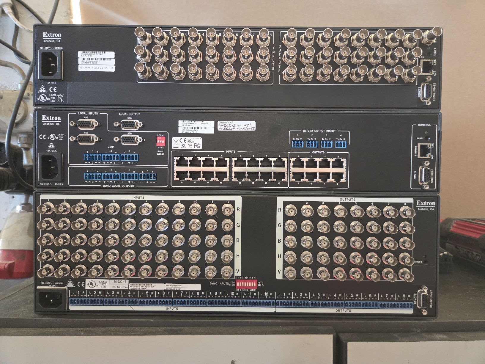 Heimkino: Extron MAV Plus MTP Plus Crosspoint 300 Matrix Switcher – Gebraucht aus Oberhasli von General-Dealer 4