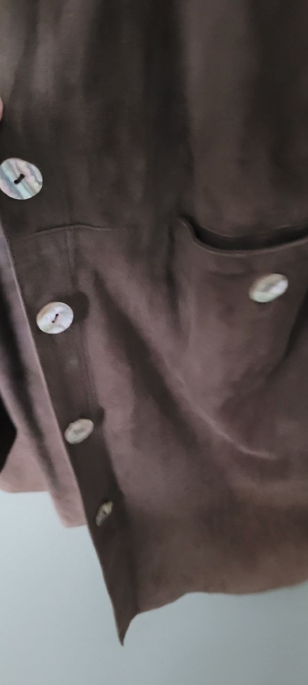 Camicette: Braune Wildlederjacke, Grösse M – Usato da Basel venduto da Ffm 2
