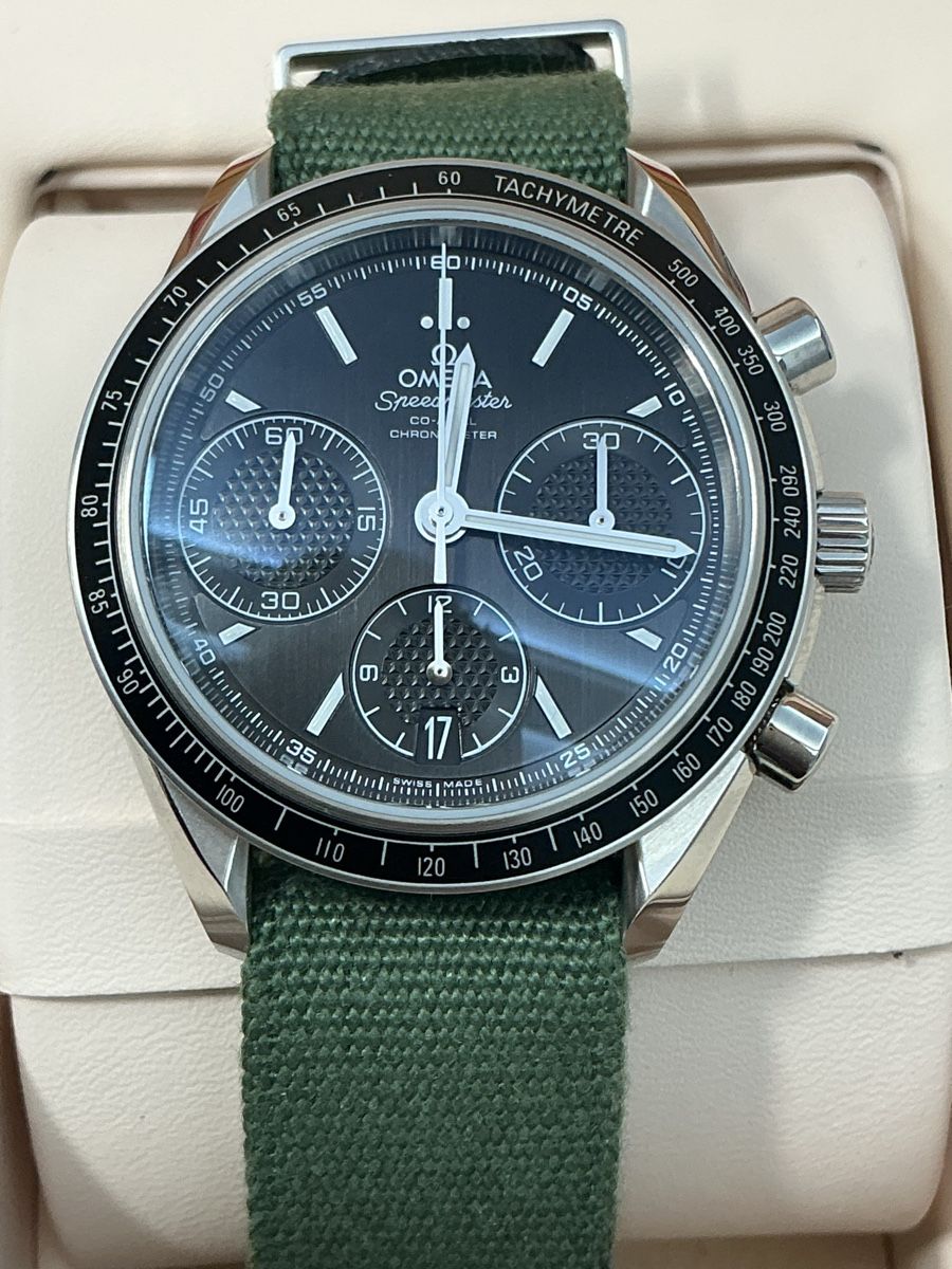 Omega Orologi: Omega Speedmaster Racing 2025 Fullset – Nuovo (secondo la descrizione) da Zürich venduto da watchdealer-24 2