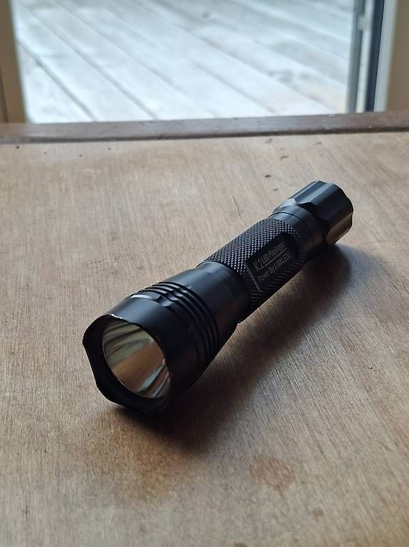 Lampade: POLICE Outdoor Taschenlampe – Usato da Münchwilen TG venduto da choc2812