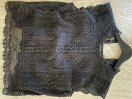 ONLY Spitzenoberteil Schwarz Gr. M – Elegant & Chic
