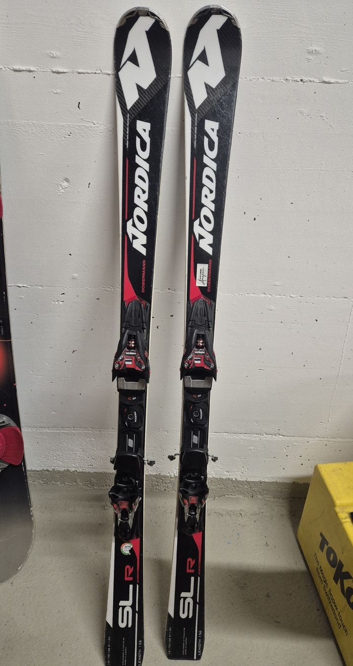 Nordica Sci: Nordica Ski mit Bindung – Usato da Davos Clavadel venduto da ste_9qdw