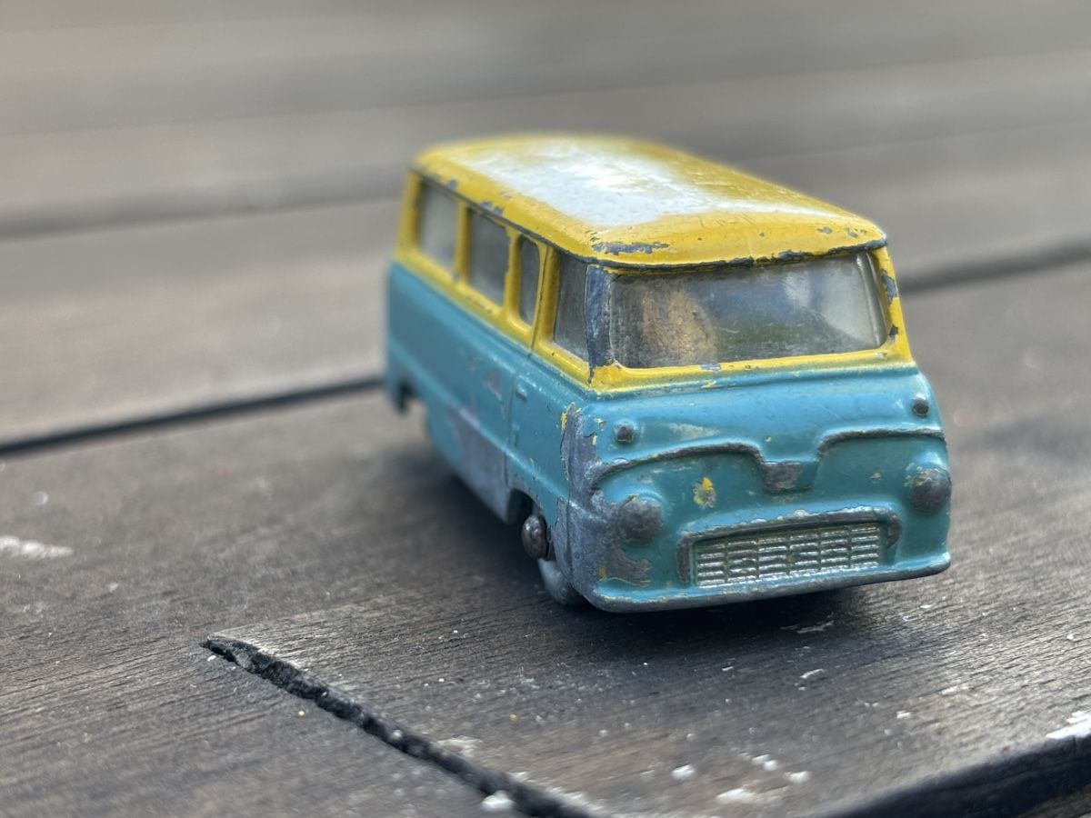 Modellini d'auto: Voiture vintage – Difettoso da Delémont venduto da vcx 1
