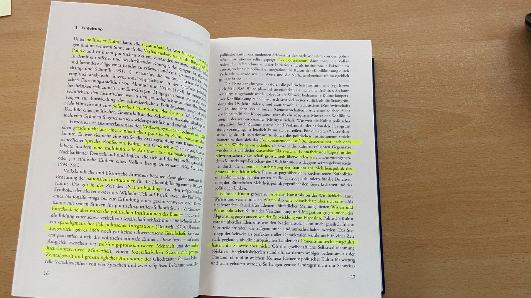 Libri: Handbuch der Schweizer Politik – Usato da Glattfelden venduto da flomiking 4