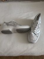 Hogan Sneaker Gr. 38 Silber Weiss, sportlich-elegant!