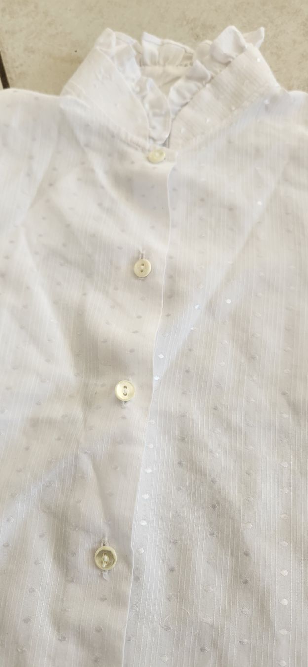 Camicette, T-shirt & Top: Festliche Bluse Gr. 110 – Usato da Lyss venduto da Urma5 3