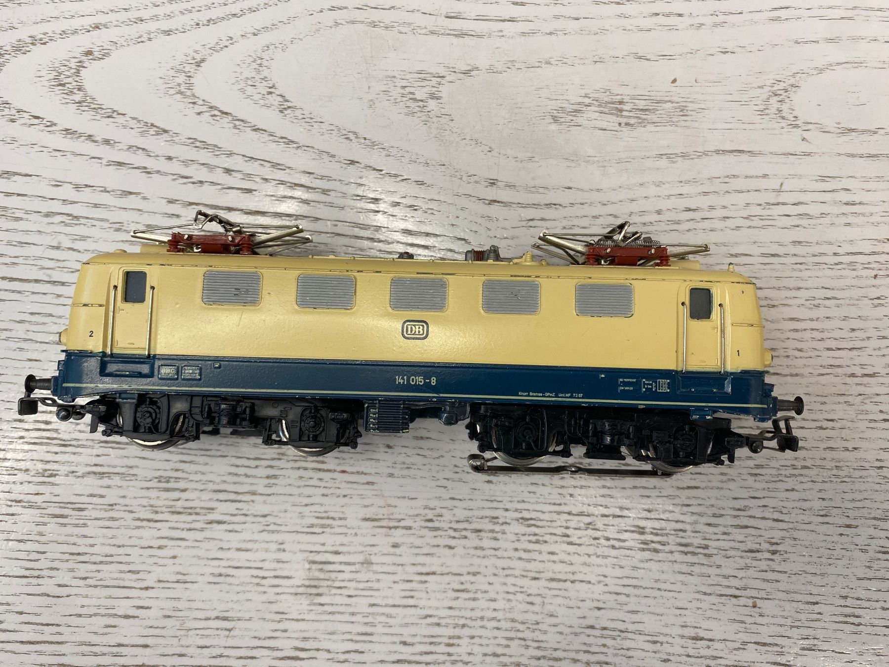Märklin Modellini di ferrovie: Märklin 3034 DB BR 141 – Usato da Lupsingen venduto da New-Haven 1